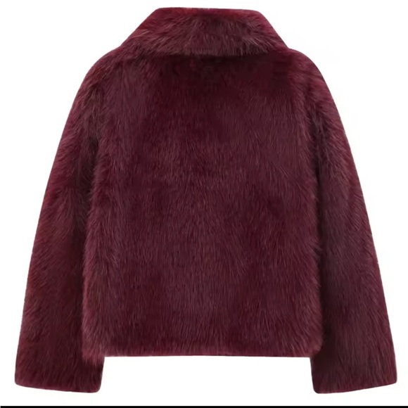 NWOT Burgundy Faux Fur Jacket - Picture 5 of 5